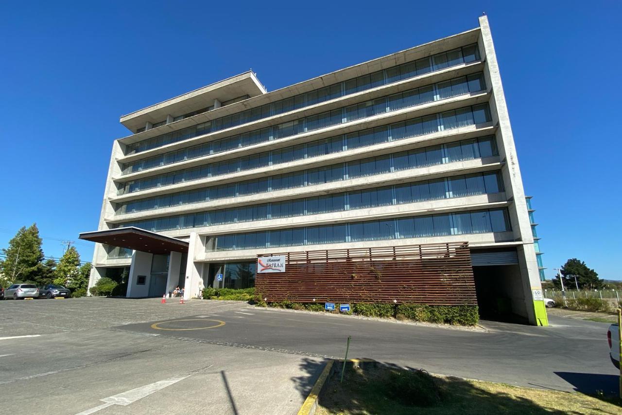 Готель Wyndham Concepcion Pettra Екстер'єр фото The hotel in 2019